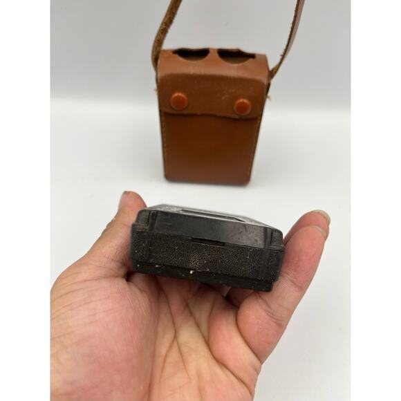 Vintage 1961 Motorola X23E Transistor Radio With Original Case - Picture 5 of 5